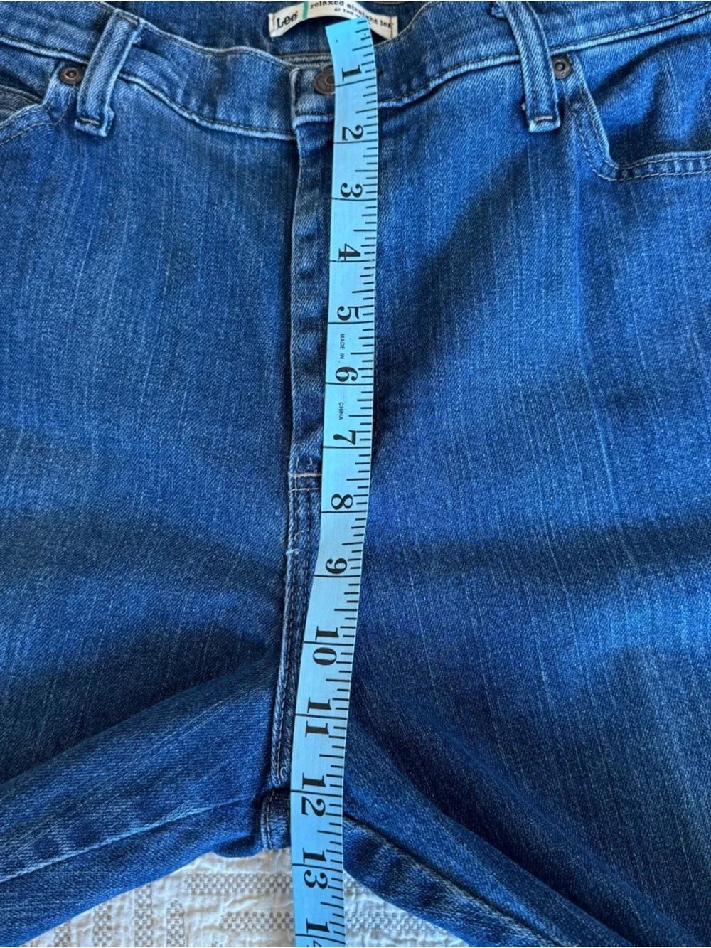 Lee Women’s Size 12 Long - On Waist - Straight Leg Jeans - Classic Blue Denim - Picture 10 of 11